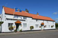 Orchard Lodge, Wolds Restaurant and Accommodation